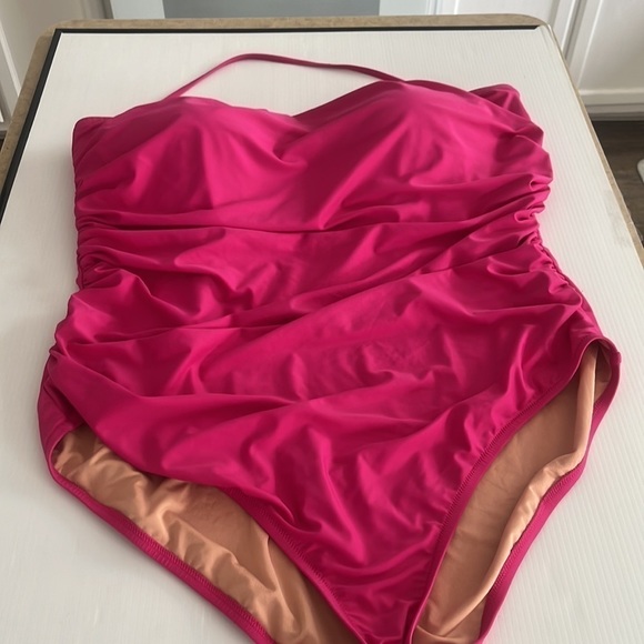 J Crew ruched bandeau one piece strapless or strap slimming swimsuit size 22 - Picture 15 of 16